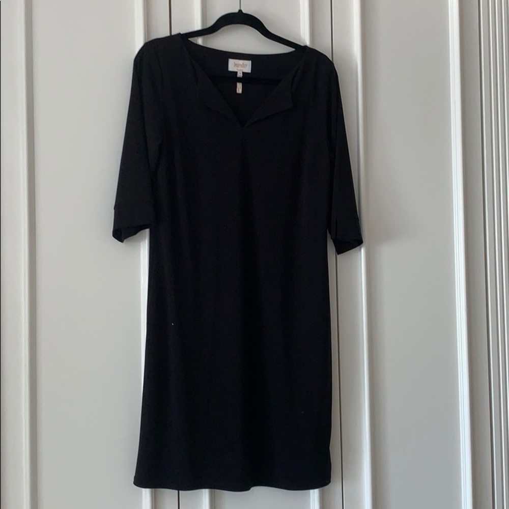 Laundry NWOT black jersey dress.